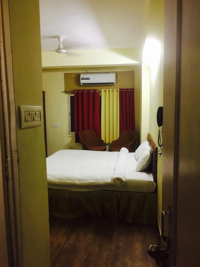 Hotel Ashirwad ウダイプル エクステリア 写真